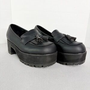 T.U.K. Fringe Loafer Platform Size 11 Anarchic Grunge 90s Y2K Shoes Lug Sole